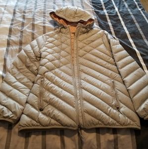 Eddie Bauer puffer jacket size large